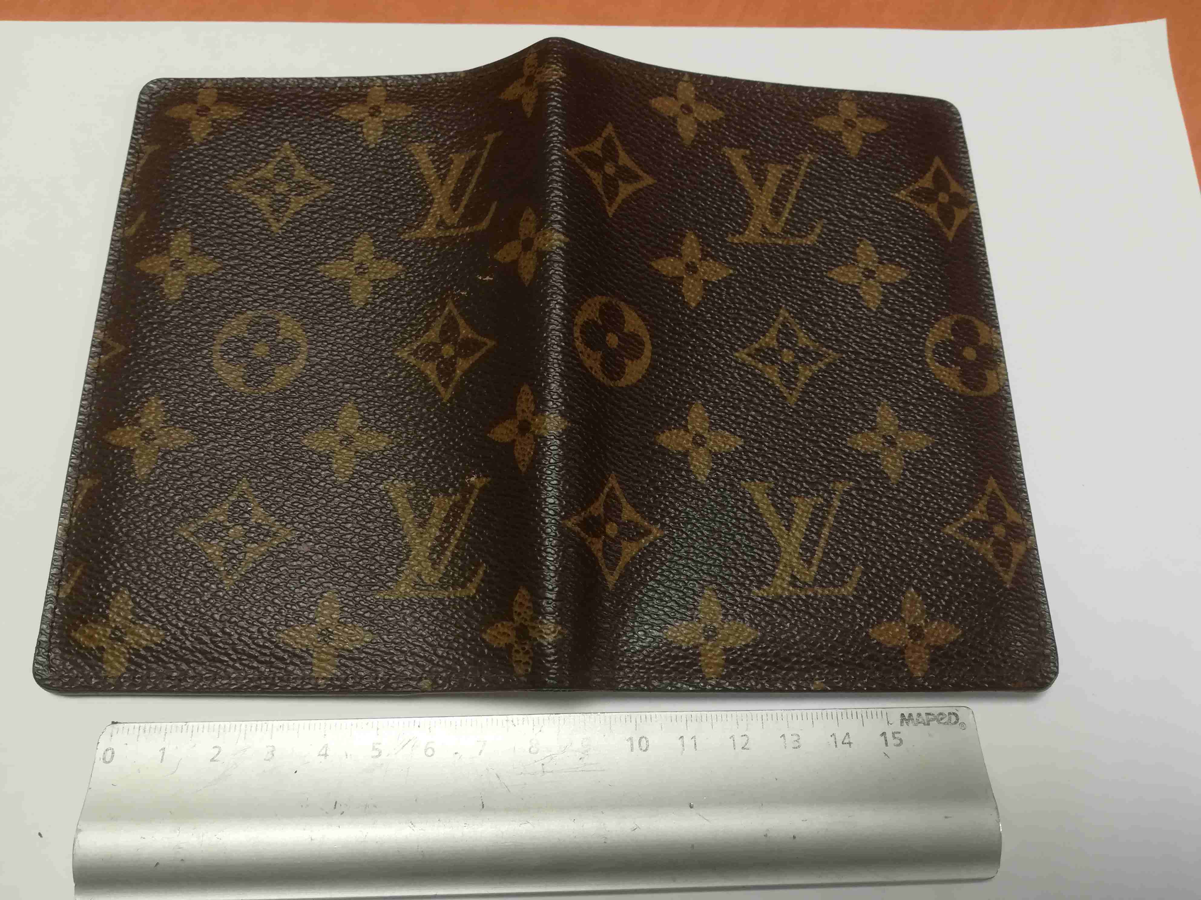 Lot 141 - Louis Vuitton Monogram Porte-Monnaie Wallet